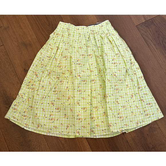 ModCloth Imagine the Possibilities Pleated Skirt Green Gingham Cottage 4 NWT - Picture 1 of 7